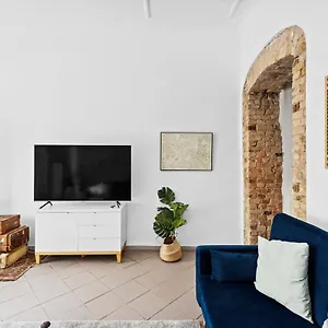 Apartment Trendy 3 In Kreuzberg Berlin